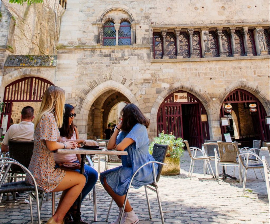 saint-antonin-terrace