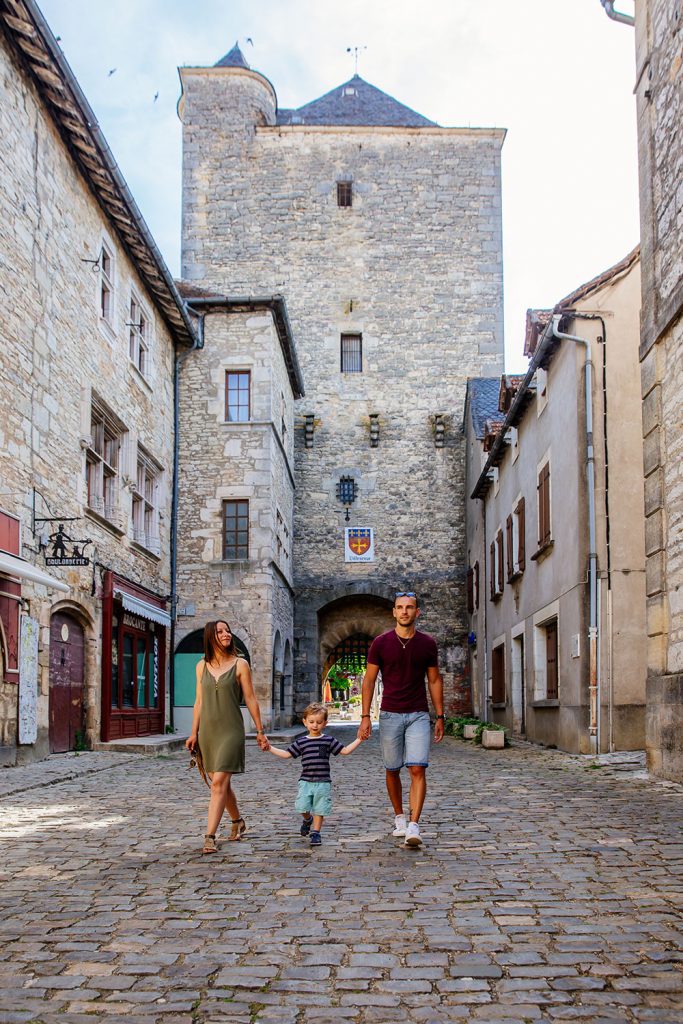 Place des Conques and Soubirane tower
