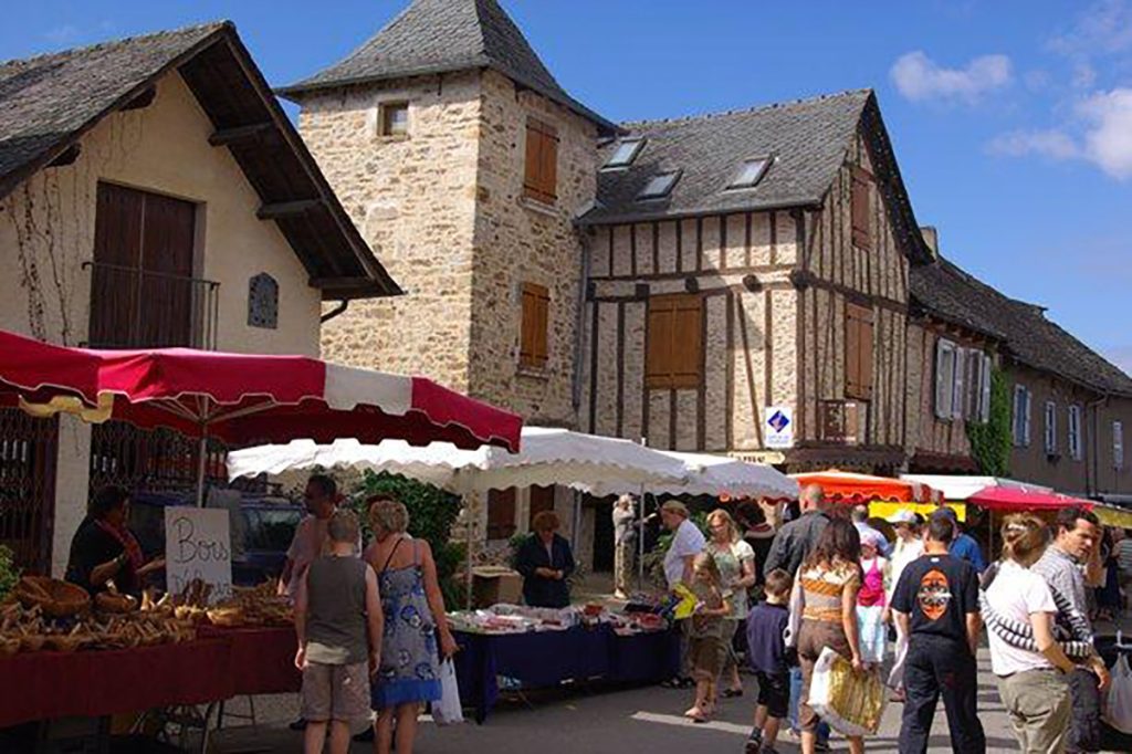 Najac market