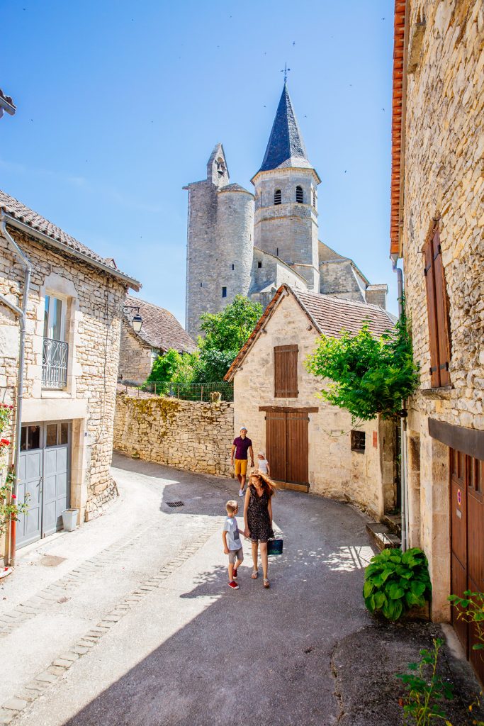 visit-villeneuve-ruelle