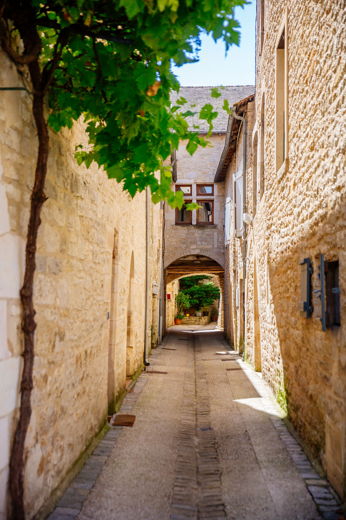 Villeneuve, étape du chemin de St Jacques de Compostelle