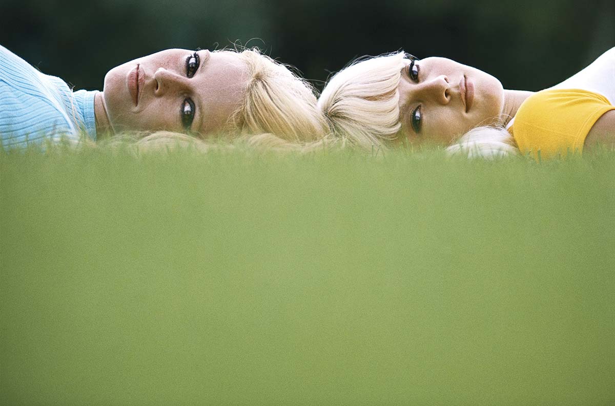 Sylvie Vartan y Brigitte Bardot, Galería Jean-Marie Périer