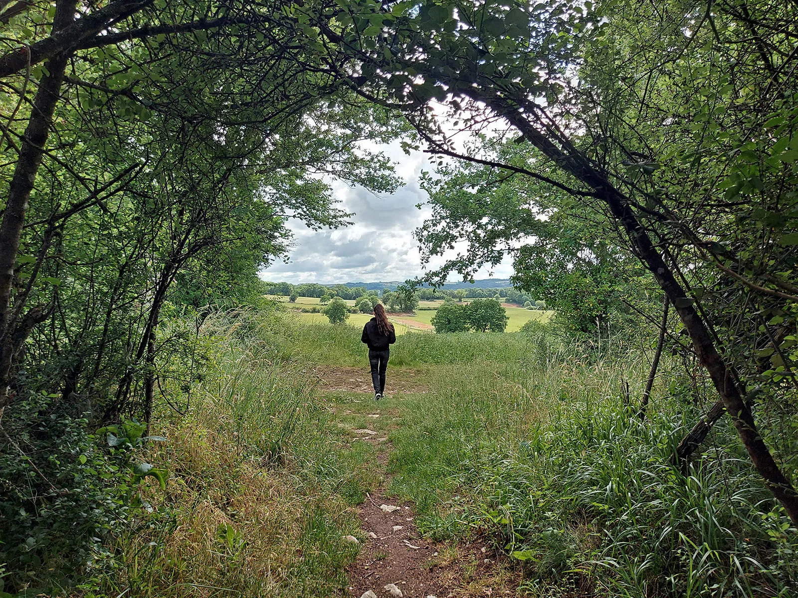 Nature walk on the causse of Villeneuve d'Aveyron