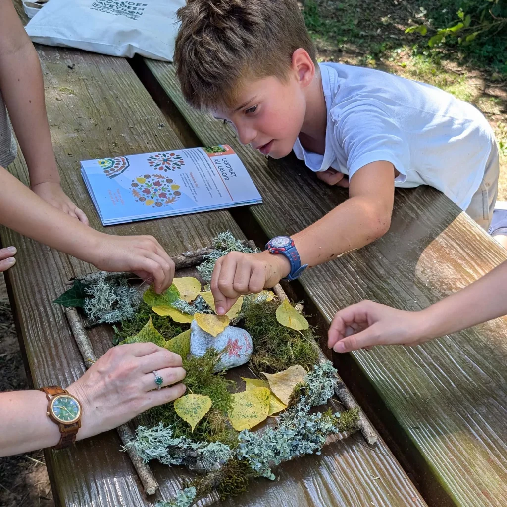 Istorias, balades jeux famille avec enfants Aveyron