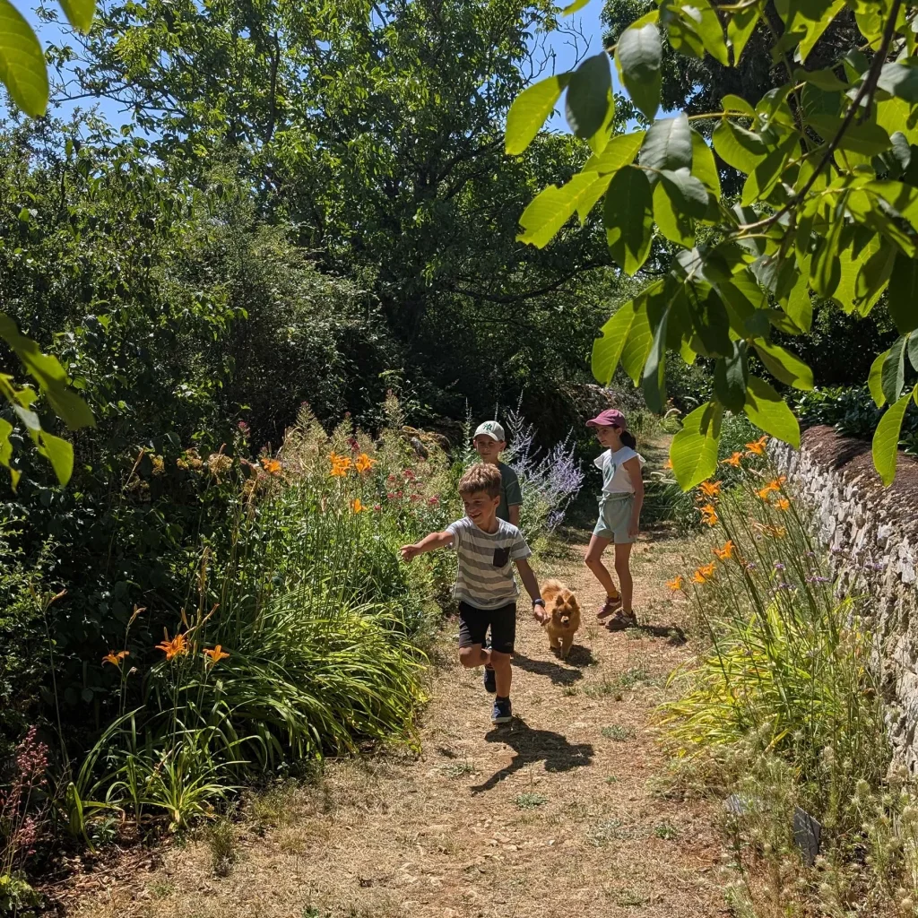 Istorias, balades jeux famille avec enfants Aveyron