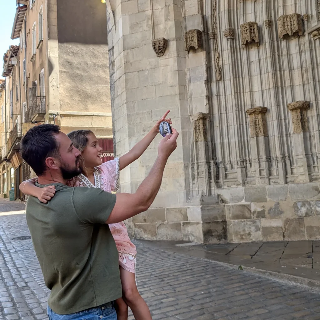 Istorias, jeu famille avec enfants à Villefranche de Rouergue