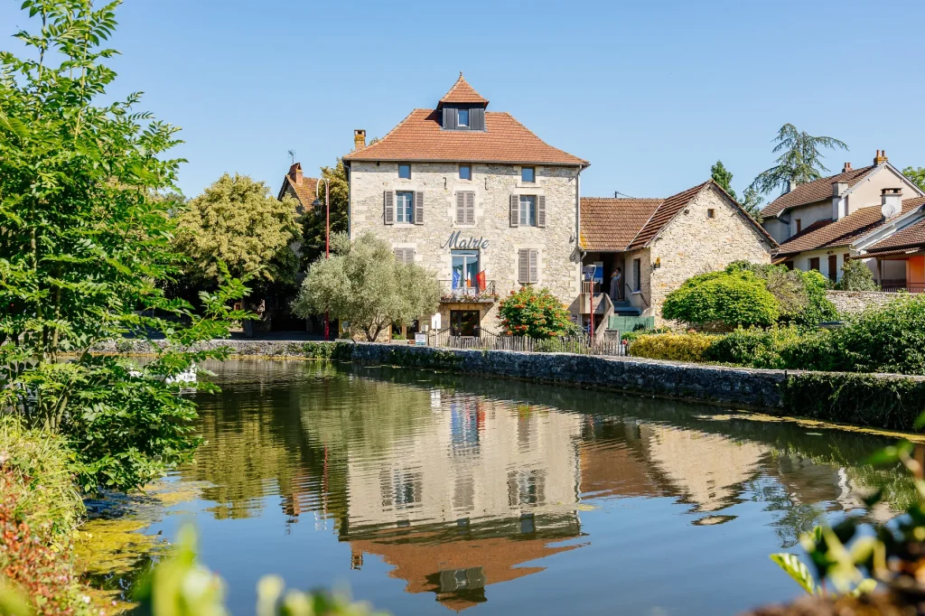 Salles-Courbatiès, ein kleines Dorf im Aveyron