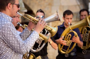 Une journée au Festival en Bastides