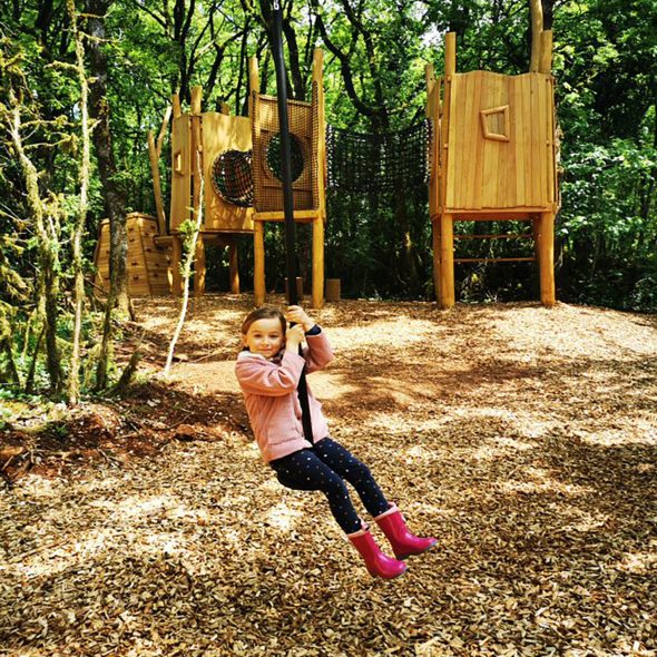 parco giochi, grotta del bosco