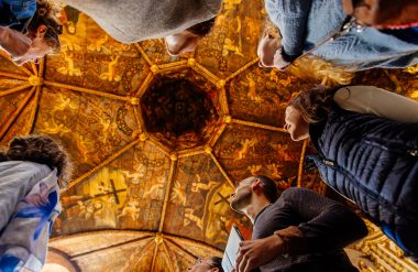 En visite à la chapelle des Pénitents Noirs