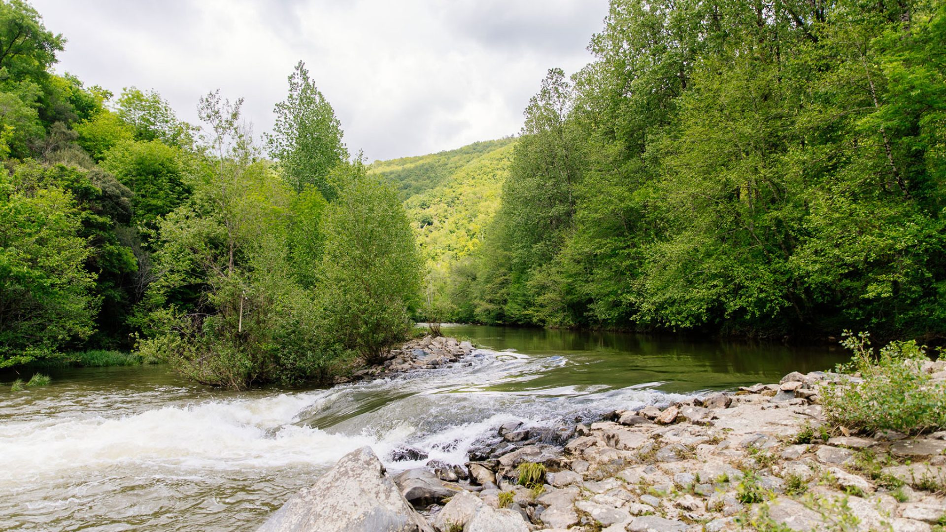 Aveyron river in Najac