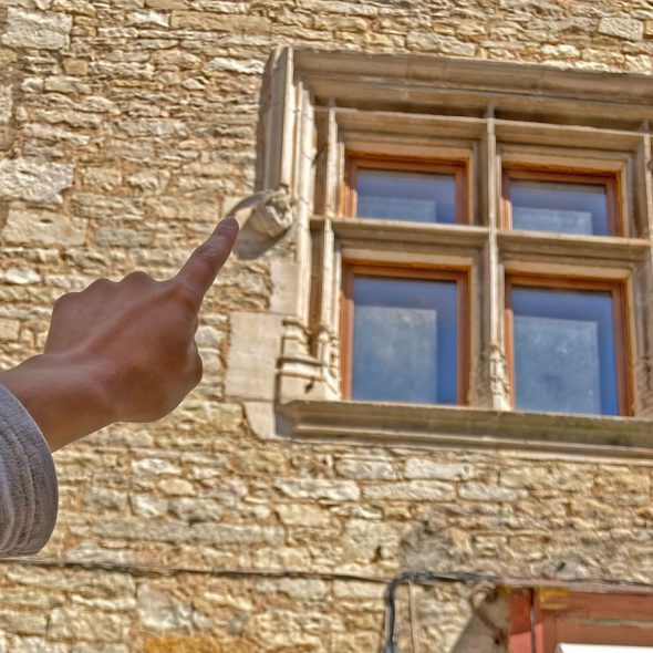 Jeu numérique en famille à Villeneuve d'Aveyron