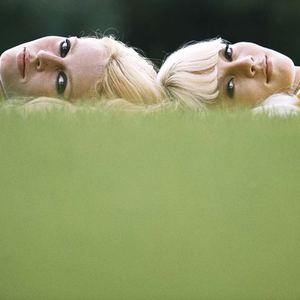 Sylvie Vartan et Brigitte Bardot, Galerie Jean-Marie Périer