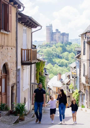 Najac with family