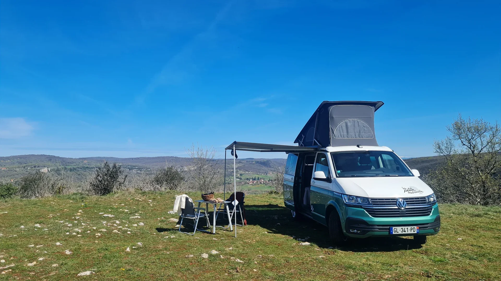 Les Bastides et Gorges de l'Aveyron en van