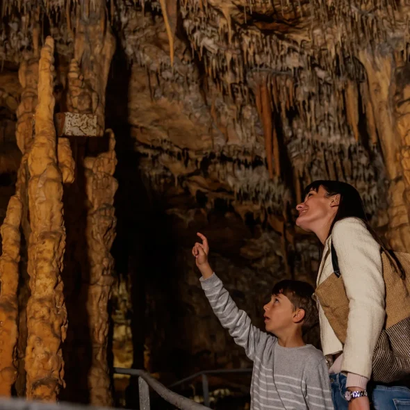 Que faire à 2h de Toulouse ? Découvrir les grottes de Foissac