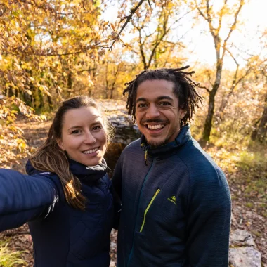 Vivo qui, una coppia di jogger