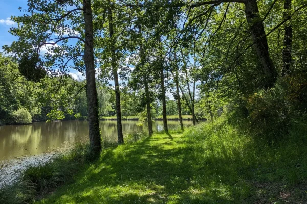 Morlhon Lake