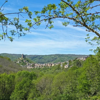 Randonnée avec point de vue sur Najac