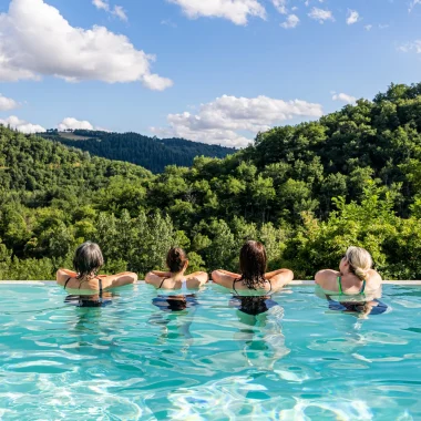 Hébergement avec piscine en Aveyron
