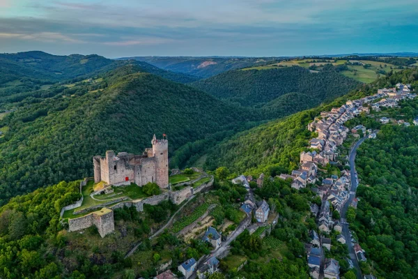 Visiter Najac en Aveyron