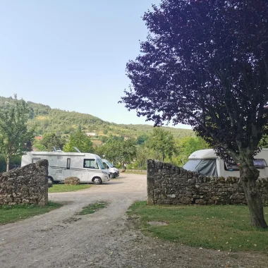 Aire de camping-car à Monteils