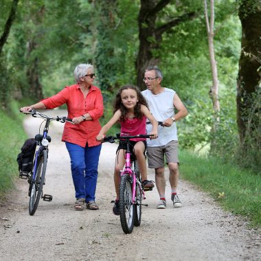 Giro in bicicletta per famiglie