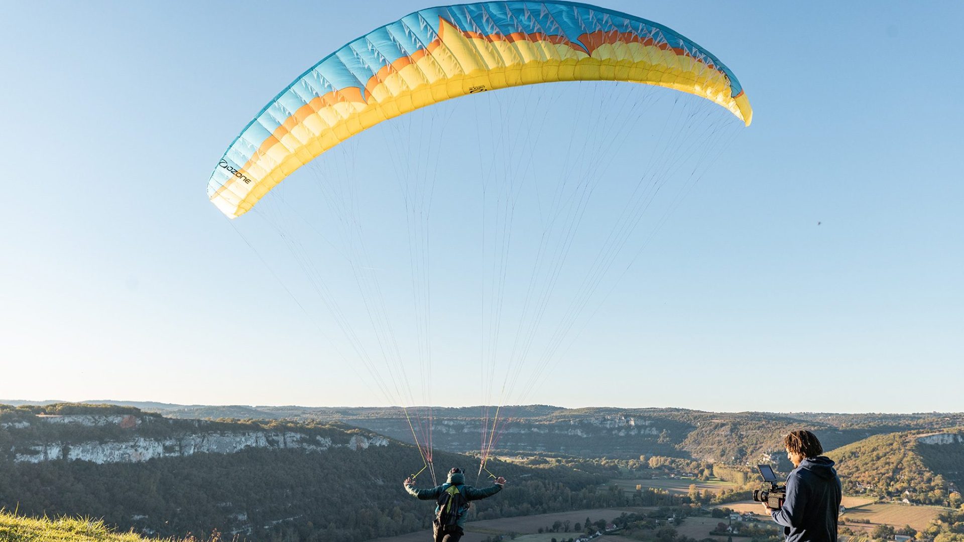 Paragliden bij de bergsprong